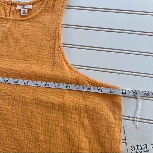 Sleeveless Flowy top Size XLarge NEW - Picture 9 of 10